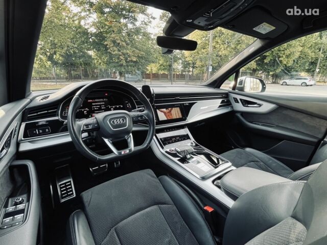Чорний Ауді SQ7, об'ємом двигуна 4 л та пробігом 128 тис. км за 72000 $, фото 9 на Automoto.ua