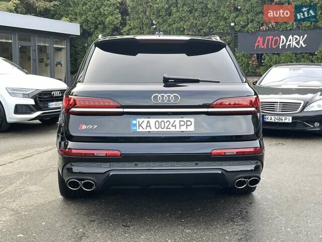 Чорний Ауді SQ7, об'ємом двигуна 3.96 л та пробігом 125 тис. км за 83500 $, фото 6 на Automoto.ua