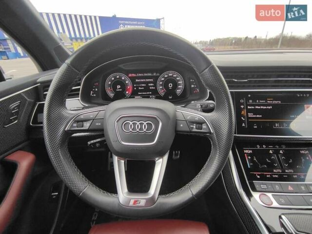 Чорний Ауді SQ7, об'ємом двигуна 4 л та пробігом 56 тис. км за 73500 $, фото 10 на Automoto.ua