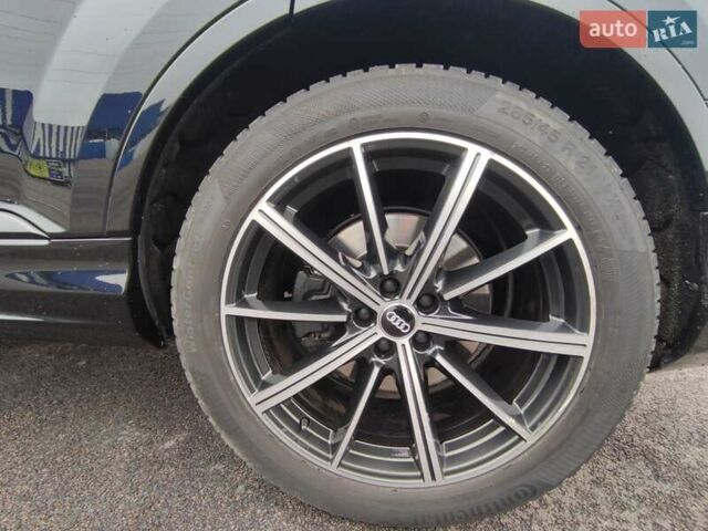 Чорний Ауді SQ7, об'ємом двигуна 4 л та пробігом 56 тис. км за 73500 $, фото 28 на Automoto.ua