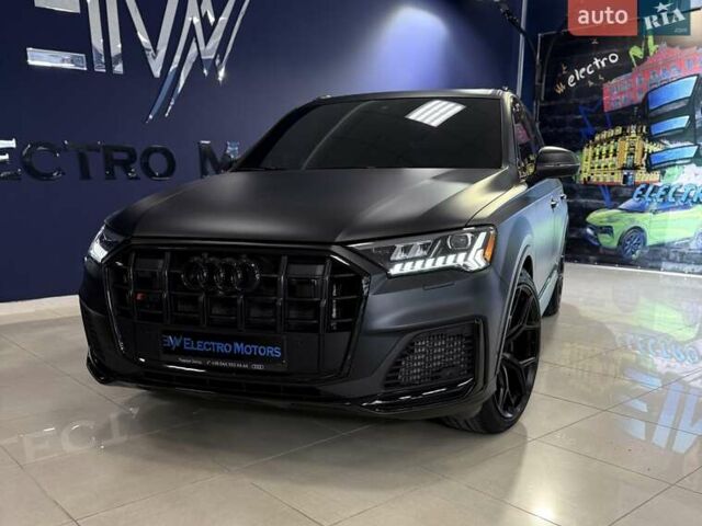 Чорний Ауді SQ7, об'ємом двигуна 4 л та пробігом 42 тис. км за 63999 $, фото 14 на Automoto.ua