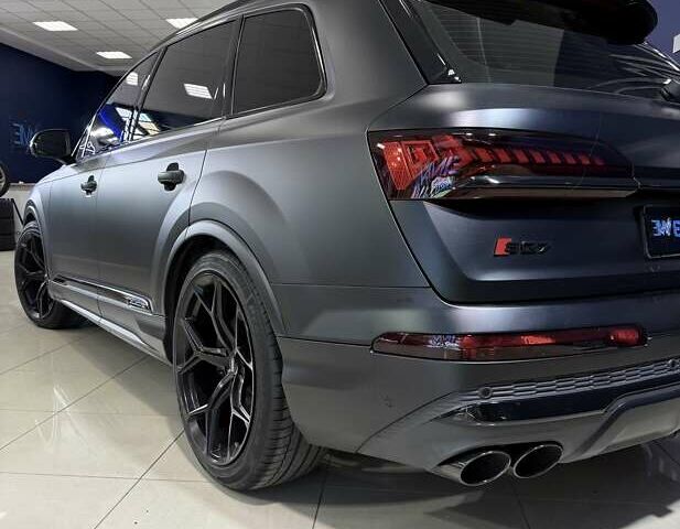 Чорний Ауді SQ7, об'ємом двигуна 4 л та пробігом 42 тис. км за 63999 $, фото 39 на Automoto.ua