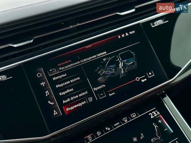 Чорний Ауді SQ7, об'ємом двигуна 4 л та пробігом 70 тис. км за 81000 $, фото 44 на Automoto.ua