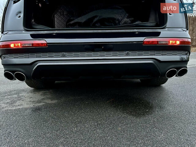 Чорний Ауді SQ7, об'ємом двигуна 4 л та пробігом 43 тис. км за 99000 $, фото 55 на Automoto.ua