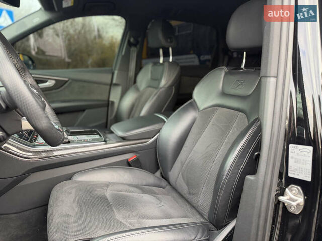 Черный Ауди SQ7, объемом двигателя 4 л и пробегом 61 тыс. км за 73500 $, фото 24 на Automoto.ua