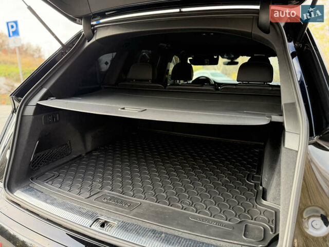 Черный Ауди SQ7, объемом двигателя 4 л и пробегом 61 тыс. км за 73500 $, фото 15 на Automoto.ua