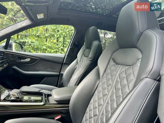 Черный Ауди SQ7, объемом двигателя 3.96 л и пробегом 75 тыс. км за 99800 $, фото 21 на Automoto.ua