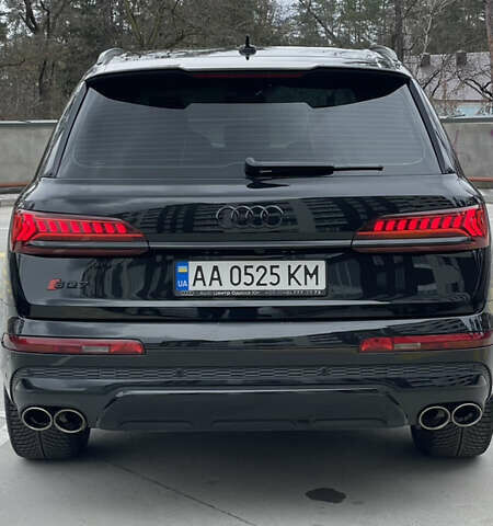 Черный Ауди SQ7, объемом двигателя 4 л и пробегом 64 тыс. км за 81000 $, фото 2 на Automoto.ua