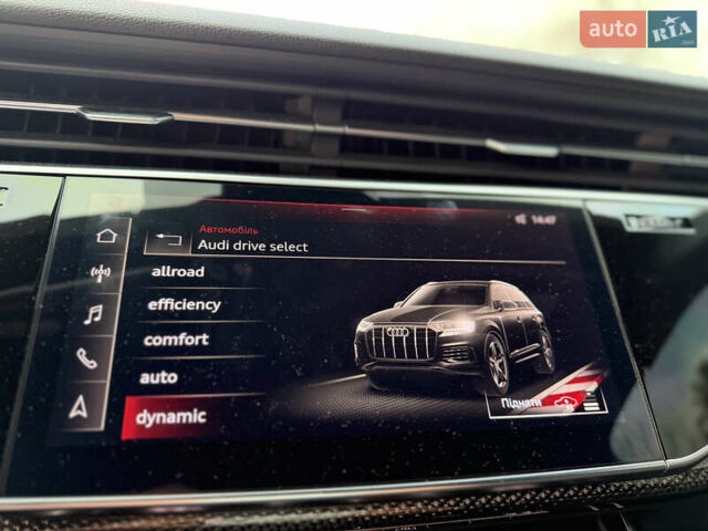 Черный Ауди SQ7, объемом двигателя 4 л и пробегом 61 тыс. км за 73500 $, фото 30 на Automoto.ua