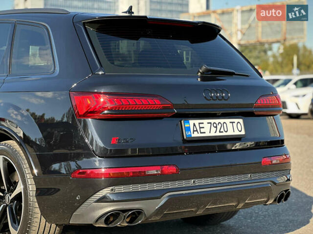 Черный Ауди SQ7, объемом двигателя 4 л и пробегом 83 тыс. км за 73800 $, фото 22 на Automoto.ua