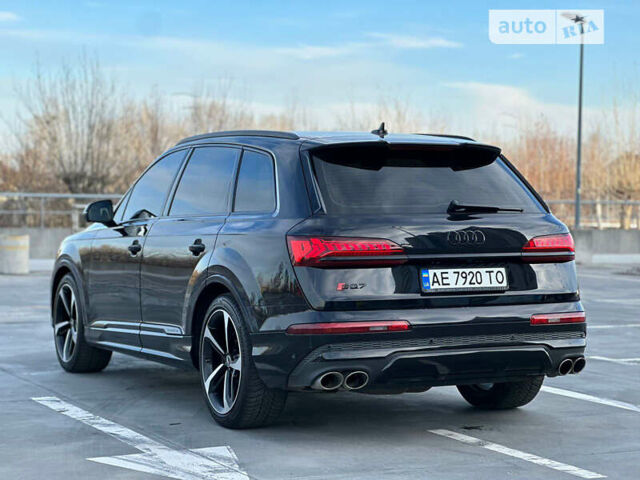 Чорний Ауді SQ7, об'ємом двигуна 4 л та пробігом 67 тис. км за 89999 $, фото 27 на Automoto.ua