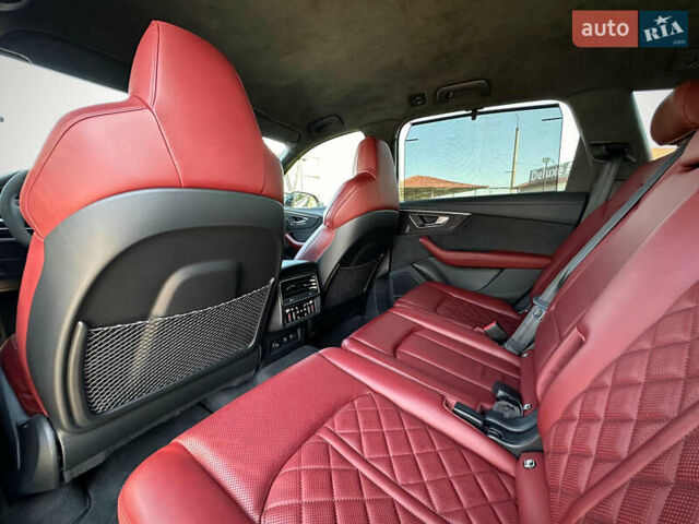 Черный Ауди SQ7, объемом двигателя 4 л и пробегом 83 тыс. км за 73800 $, фото 58 на Automoto.ua