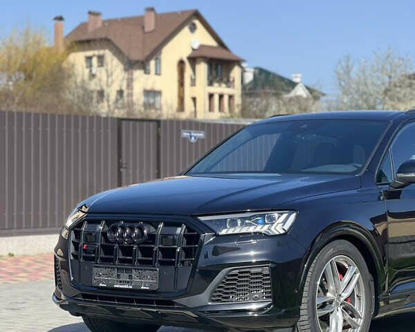 Чорний Ауді SQ7, об'ємом двигуна 4 л та пробігом 16 тис. км за 76099 $, фото 2 на Automoto.ua