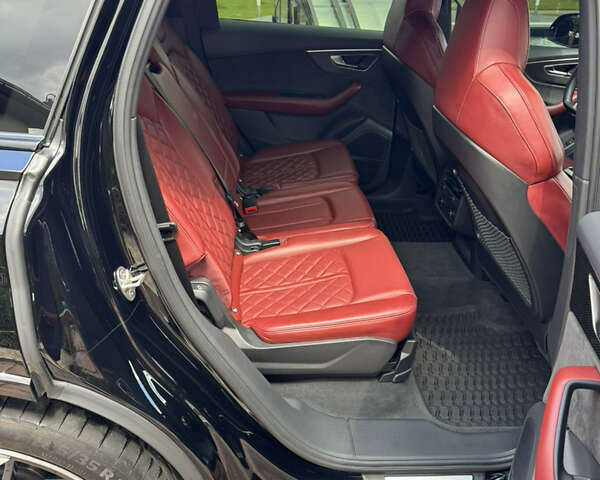 Черный Ауди SQ7, объемом двигателя 4 л и пробегом 81 тыс. км за 72500 $, фото 14 на Automoto.ua
