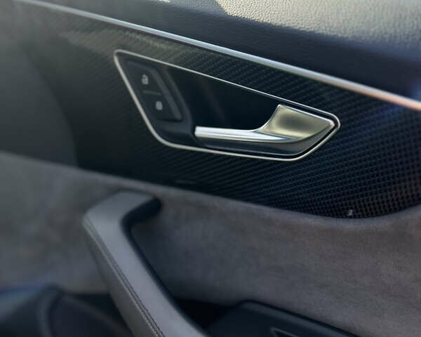 Чорний Ауді SQ7, об'ємом двигуна 4 л та пробігом 16 тис. км за 76099 $, фото 40 на Automoto.ua