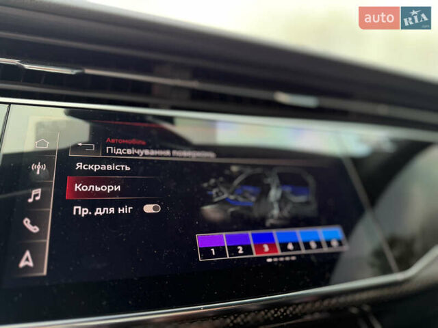 Черный Ауди SQ7, объемом двигателя 4 л и пробегом 61 тыс. км за 73500 $, фото 32 на Automoto.ua