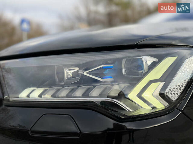 Черный Ауди SQ7, объемом двигателя 4 л и пробегом 61 тыс. км за 73500 $, фото 6 на Automoto.ua
