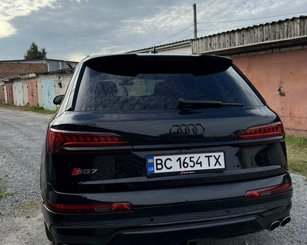 Чорний Ауді SQ7, об'ємом двигуна 4 л та пробігом 39 тис. км за 79999 $, фото 7 на Automoto.ua