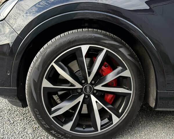 Чорний Ауді SQ7, об'ємом двигуна 4 л та пробігом 39 тис. км за 79999 $, фото 9 на Automoto.ua