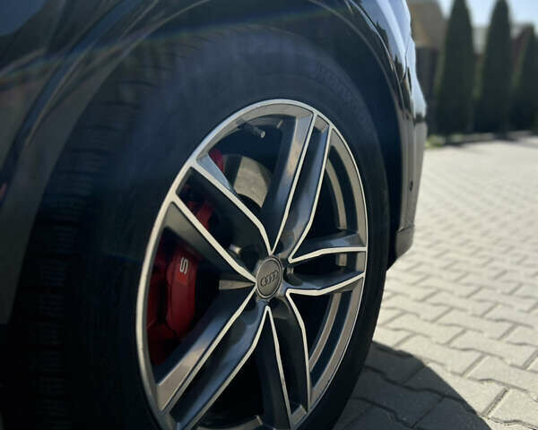 Чорний Ауді SQ7, об'ємом двигуна 4 л та пробігом 16 тис. км за 76099 $, фото 9 на Automoto.ua