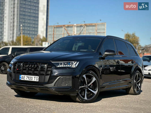Черный Ауди SQ7, объемом двигателя 4 л и пробегом 83 тыс. км за 73800 $, фото 10 на Automoto.ua