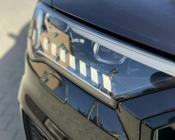 Чорний Ауді SQ7, об'ємом двигуна 4 л та пробігом 16 тис. км за 76099 $, фото 10 на Automoto.ua