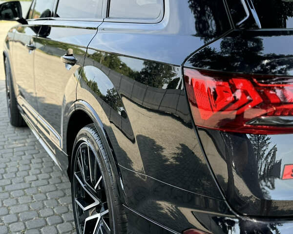 Черный Ауди SQ7, объемом двигателя 4 л и пробегом 45 тыс. км за 91500 $, фото 13 на Automoto.ua