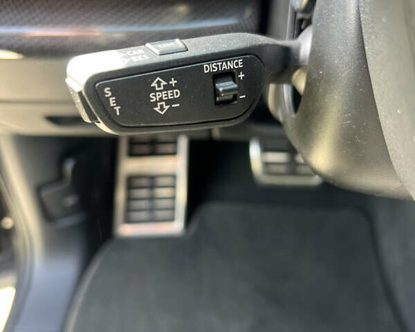 Чорний Ауді SQ7, об'ємом двигуна 4 л та пробігом 16 тис. км за 76099 $, фото 45 на Automoto.ua