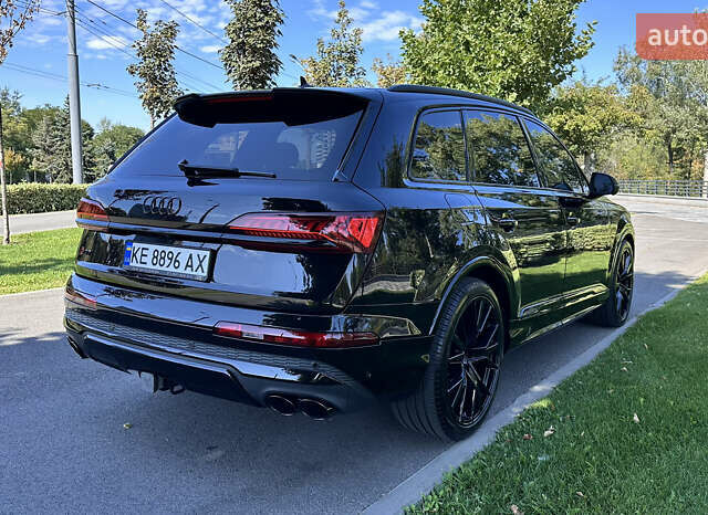 Чорний Ауді SQ7, об'ємом двигуна 4 л та пробігом 21 тис. км за 84500 $, фото 3 на Automoto.ua
