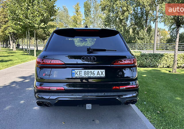 Чорний Ауді SQ7, об'ємом двигуна 4 л та пробігом 21 тис. км за 84500 $, фото 4 на Automoto.ua