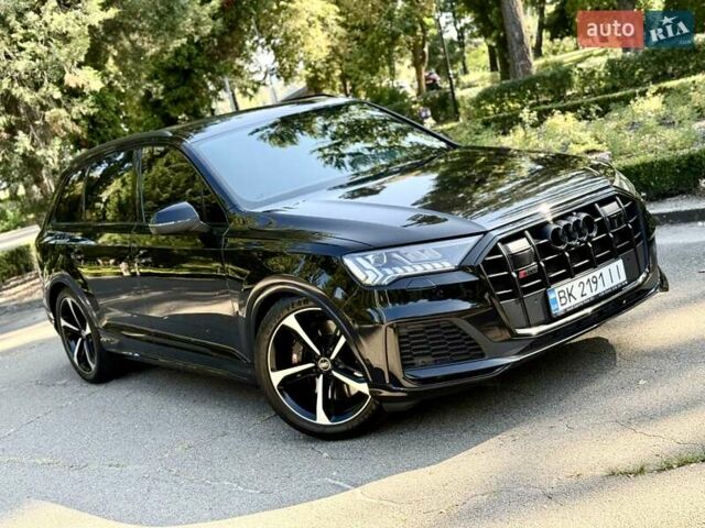 Чорний Ауді SQ7, об'ємом двигуна 4 л та пробігом 70 тис. км за 85950 $, фото 15 на Automoto.ua
