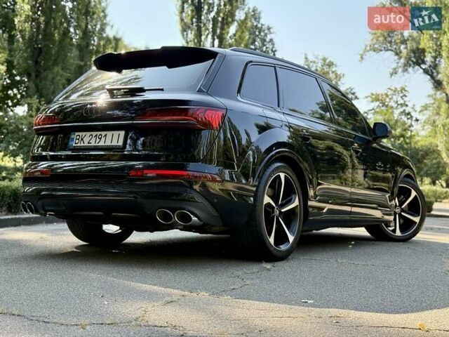 Чорний Ауді SQ7, об'ємом двигуна 4 л та пробігом 70 тис. км за 85950 $, фото 17 на Automoto.ua