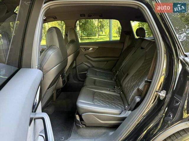 Чорний Ауді SQ7, об'ємом двигуна 4 л та пробігом 70 тис. км за 85950 $, фото 70 на Automoto.ua