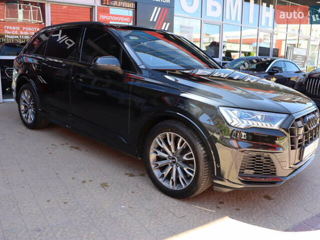 Чорний Ауді SQ7, об'ємом двигуна 4 л та пробігом 103 тис. км за 93900 $, фото 7 на Automoto.ua