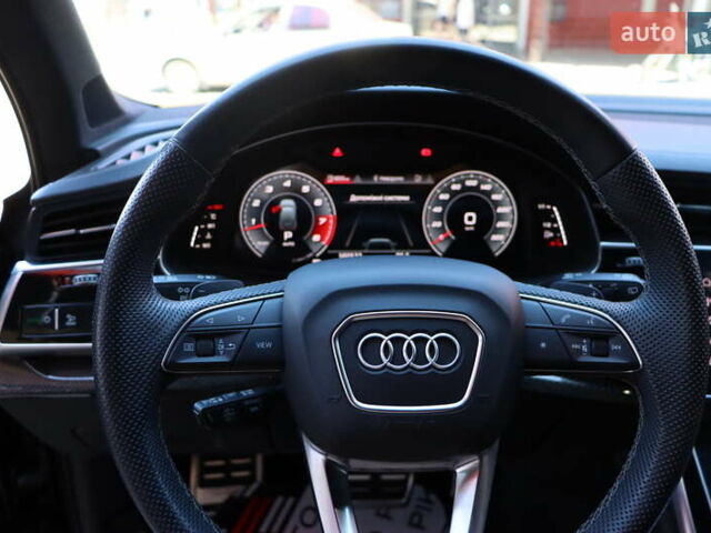 Чорний Ауді SQ7, об'ємом двигуна 4 л та пробігом 103 тис. км за 93900 $, фото 19 на Automoto.ua
