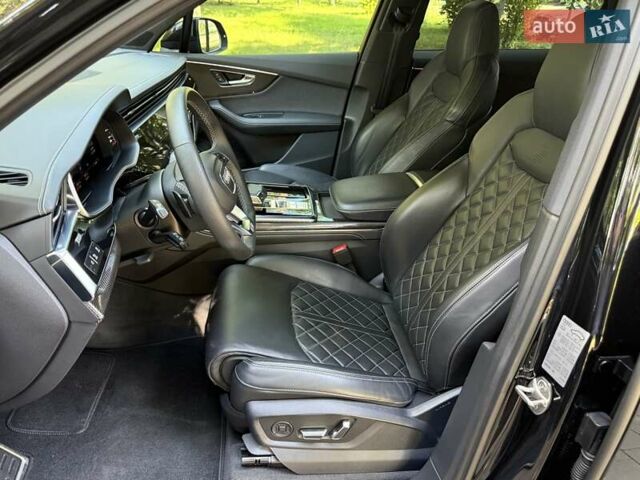 Чорний Ауді SQ7, об'ємом двигуна 4 л та пробігом 70 тис. км за 85950 $, фото 58 на Automoto.ua