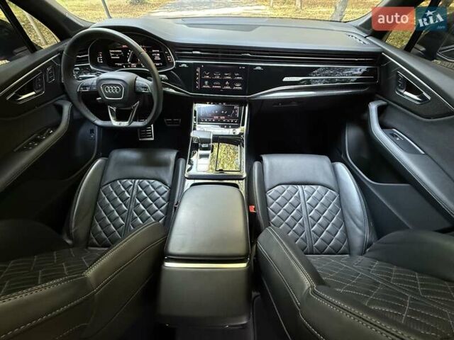 Чорний Ауді SQ7, об'ємом двигуна 4 л та пробігом 70 тис. км за 85950 $, фото 82 на Automoto.ua