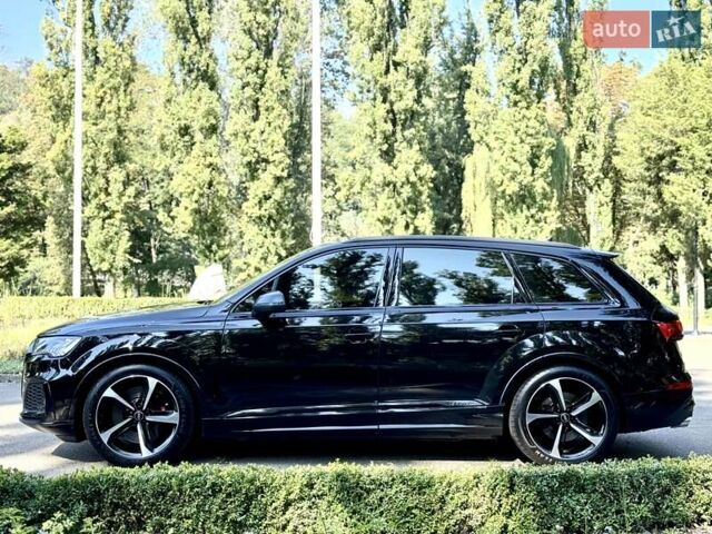 Чорний Ауді SQ7, об'ємом двигуна 4 л та пробігом 70 тис. км за 85950 $, фото 7 на Automoto.ua