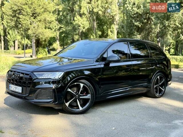 Чорний Ауді SQ7, об'ємом двигуна 4 л та пробігом 70 тис. км за 85950 $, фото 11 на Automoto.ua