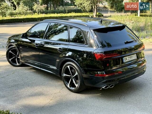 Чорний Ауді SQ7, об'ємом двигуна 4 л та пробігом 70 тис. км за 85950 $, фото 19 на Automoto.ua