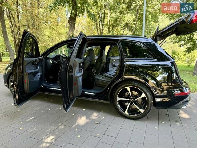 Чорний Ауді SQ7, об'ємом двигуна 4 л та пробігом 70 тис. км за 85950 $, фото 65 на Automoto.ua