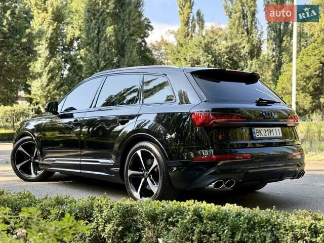 Чорний Ауді SQ7, об'ємом двигуна 4 л та пробігом 70 тис. км за 85950 $, фото 18 на Automoto.ua