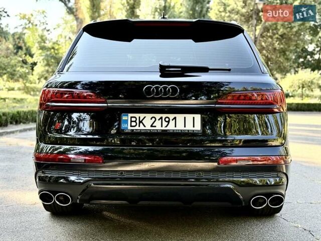 Чорний Ауді SQ7, об'ємом двигуна 4 л та пробігом 70 тис. км за 85950 $, фото 5 на Automoto.ua