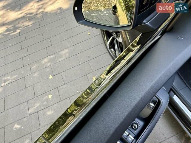 Чорний Ауді SQ7, об'ємом двигуна 4 л та пробігом 70 тис. км за 85950 $, фото 49 на Automoto.ua