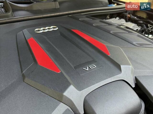 Чорний Ауді SQ7, об'ємом двигуна 4 л та пробігом 70 тис. км за 85950 $, фото 44 на Automoto.ua