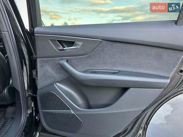 Черный Ауди SQ7, объемом двигателя 4 л и пробегом 20 тыс. км за 109900 $, фото 67 на Automoto.ua