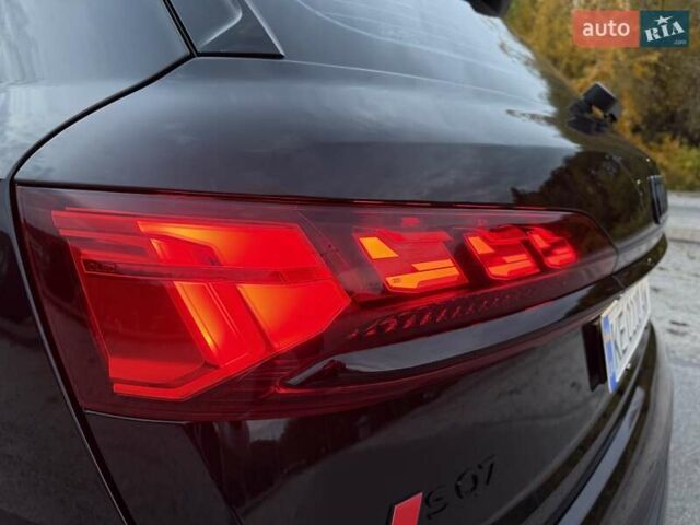 Черный Ауди SQ7, объемом двигателя 4 л и пробегом 20 тыс. км за 107000 $, фото 46 на Automoto.ua