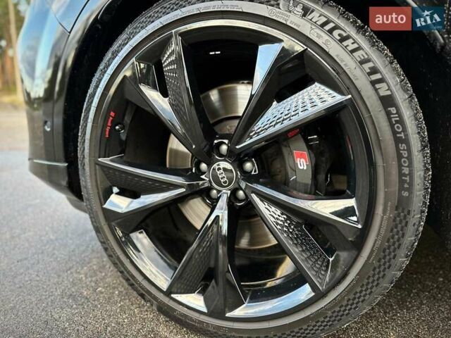 Черный Ауди SQ7, объемом двигателя 4 л и пробегом 20 тыс. км за 109900 $, фото 39 на Automoto.ua