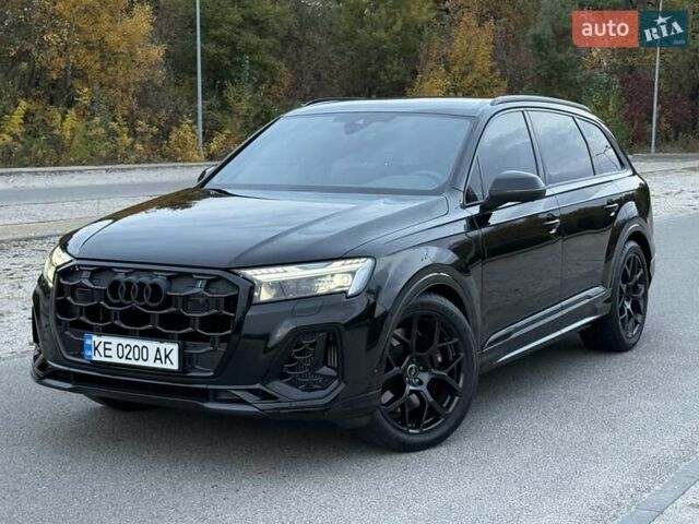 Черный Ауди SQ7, объемом двигателя 4 л и пробегом 20 тыс. км за 107000 $, фото 7 на Automoto.ua