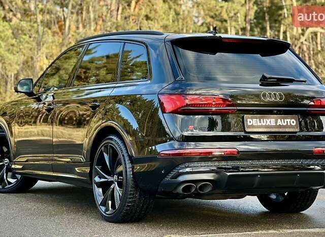 Черный Ауди SQ7, объемом двигателя 4 л и пробегом 20 тыс. км за 109900 $, фото 20 на Automoto.ua